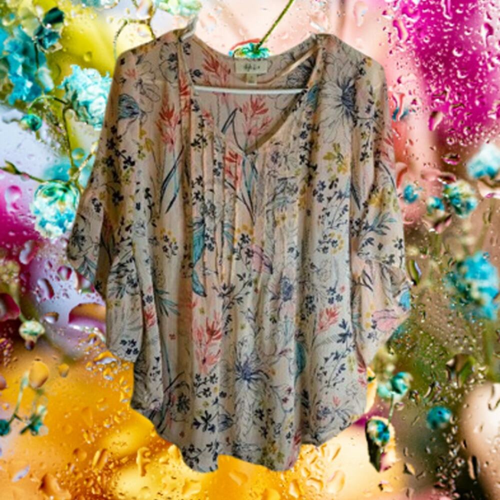 Style & Co small short sleeve multi color shear woman's spring/summer blouse.